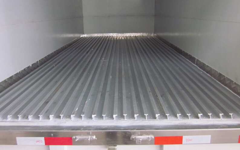 <a href=http://www.wzsccw.cn/lcc/ target=_blank class=infotextkey>冷藏車</a>通風槽,冷藏車地板通風槽圖片