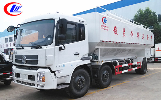 30立方東風(fēng)天錦小三軸<a href=http://www.wzsccw.cn/siliaoche/ target=_blank class=infotextkey>飼料車</a>